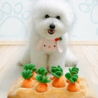 CARROT PLUSHIE™ For Pets  (BUY 2 + FREE SHIPPING)