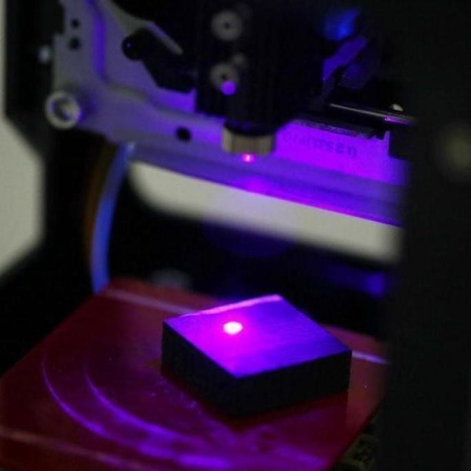 High Speed Laser Engraver With Protective Glasses