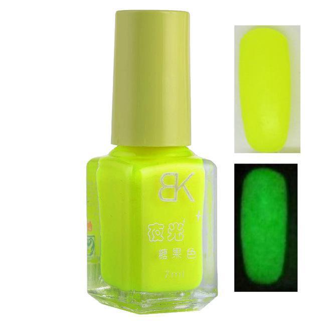 Glowi Nails 1