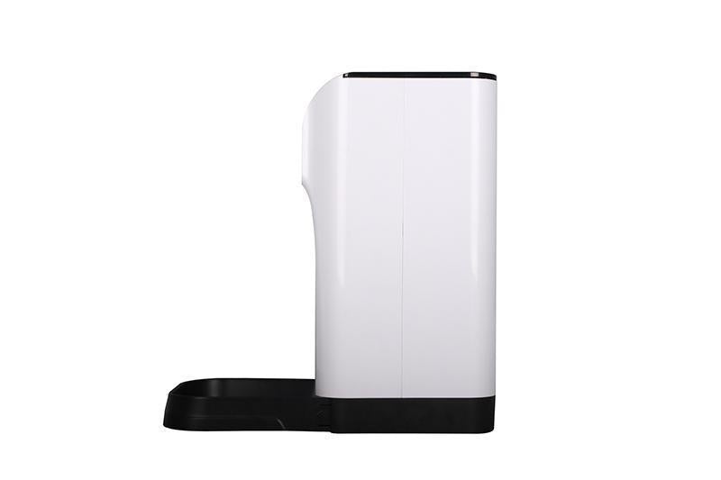 Smart Pet Feeder With Camera